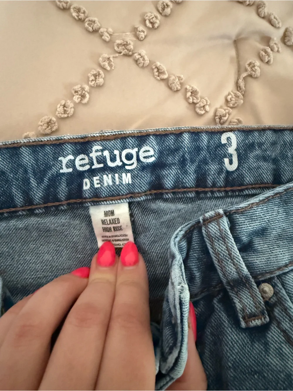 Refuge Women's Distressed Blue Ripped Jeans - Picture 2 of 3